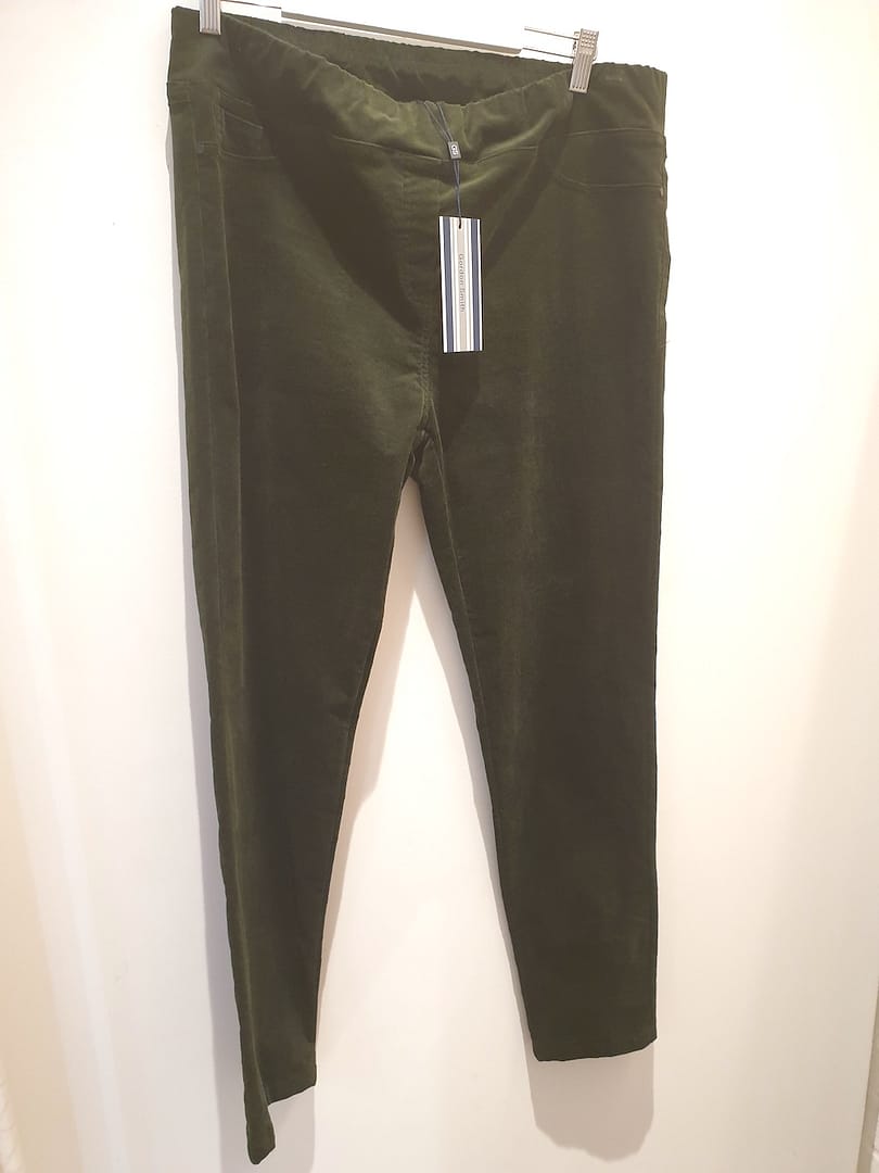 Gordon Smith Forest Green Cords Size 16